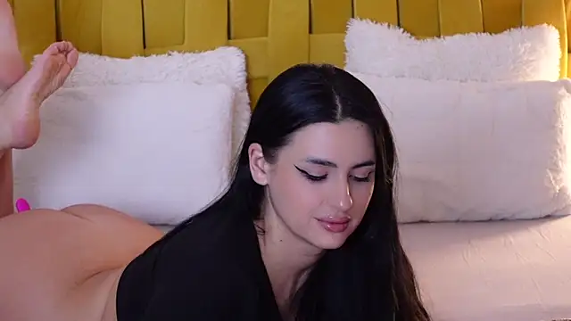 RanyaHermes online show from December 18, 9:21 pm