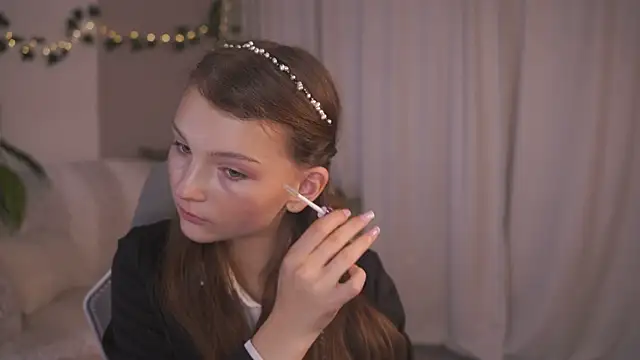 CindyGarrison online show from September 16, 12:44 am