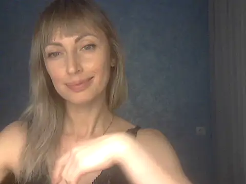 EffectMaya online show from December 16, 5:40 pm