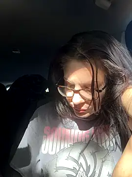 BeautifulMesss online show from October 23, 3:33 pm