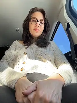 BeautifulMesss online show from February 26, 4:06 pm