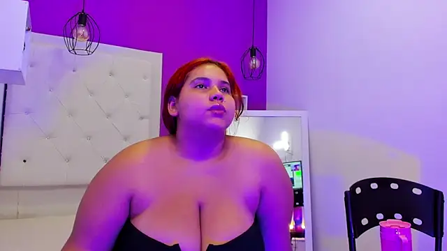 Alanna hot3 online show from February 17, 7:31 pm