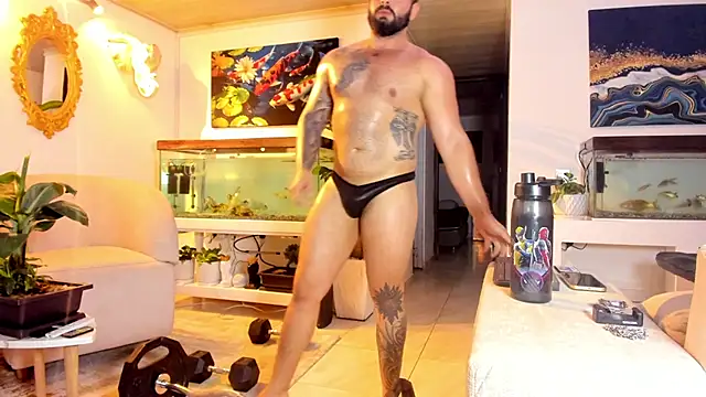 Snapshot of Johnnygrayson1 chatting on March 16, 3:25 am Johnnygrayson1 online show from March 16, 3:25 am
