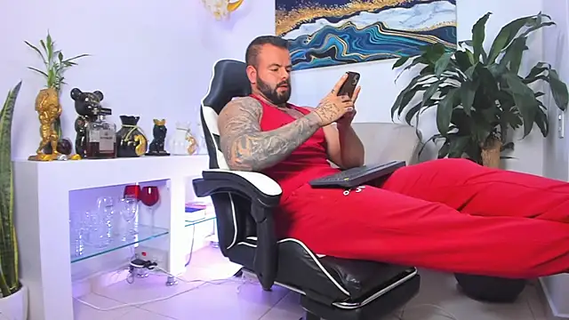 Johnnygrayson1 online show from February 9, 1:20 am