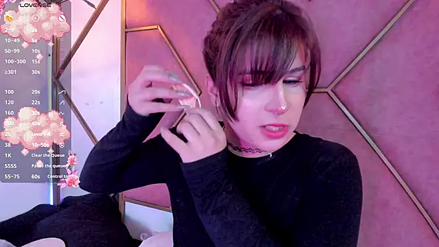 Yuri Stars online show from March 5, 6:45 pm