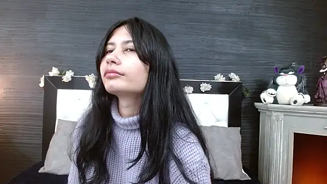 NayeCloud online show from February 15, 3:31 am