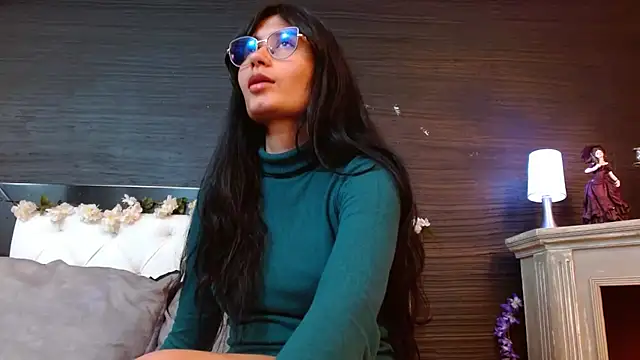 NayeCloud online show from March 15, 10:03 am