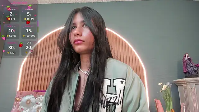 NayeCloud online show from October 7, 3:36 am