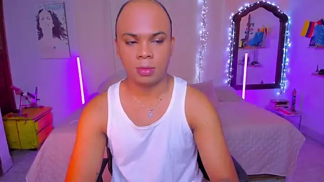 CuteRomi online show from October 23, 5:40 am