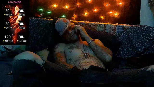 TheOneYouLove69 online show from September 17, 9:16 pm