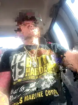 TheOneYouLove69 online show from November 21, 5:55 pm