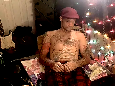 TheOneYouLove69 online show from February 7, 12:14 am