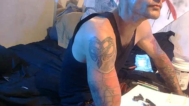 TheOneYouLove69 online show from May 29, 5:27 am