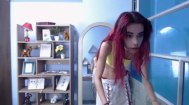 Jasmin Skinny online show from December 18, 8:20 am