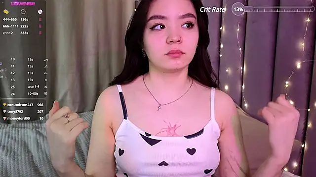 TaiteGloss online show from December 22, 11:20 pm