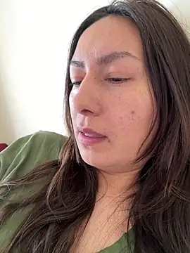 Snapshot of xLadyScarlettx chatting on February 6, 5:49 pm xLadyScarlettx online show from February 6, 5:49 pm