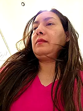 Snapshot of xLadyScarlettx chatting on February 13, 5:14 am xLadyScarlettx online show from February 13, 5:14 am