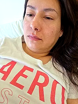 Snapshot of xLadyScarlettx chatting on February 13, 6:26 pm xLadyScarlettx online show from February 13, 6:26 pm