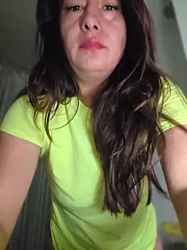 xLadyScarlettx online show from April 13, 3:23 am