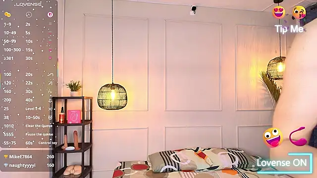 luandy online show from March 26, 11:49 am