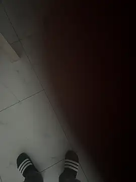 Snapshot of Lucom23 chatting on February 26, 6:12 am Lucom23 online show from February 26, 6:12 am