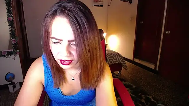 danielle rose 1 online show from October 6, 3:09 pm