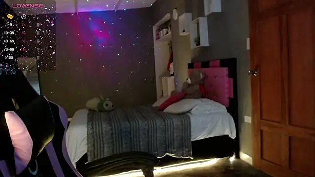 alexa kei online show from October 10, 8:52 pm