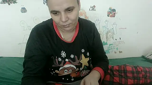 Snapshot of VixenBya chatting on January 24, 11:59 am VixenBya online show from January 24, 11:59 am