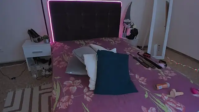 CassieEvans online show from January 30, 6:46 am