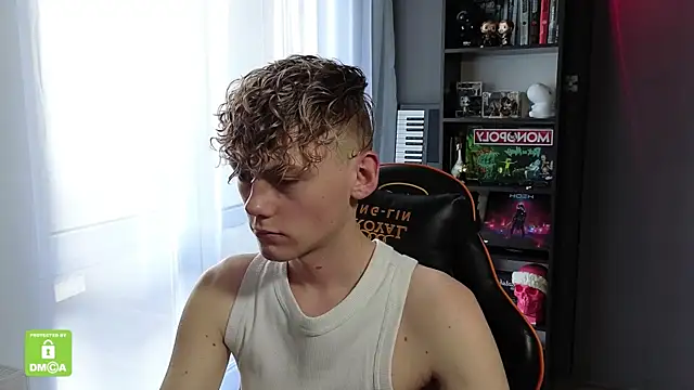 Keytaro online show from October 28, 10:08 am