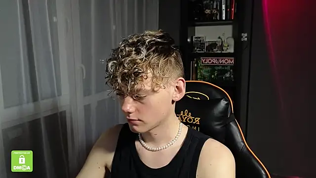 Keytaro online show from November 10, 3:11 pm