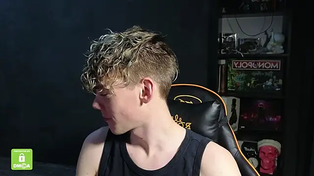 Keytaro online show from November 26, 5:47 pm