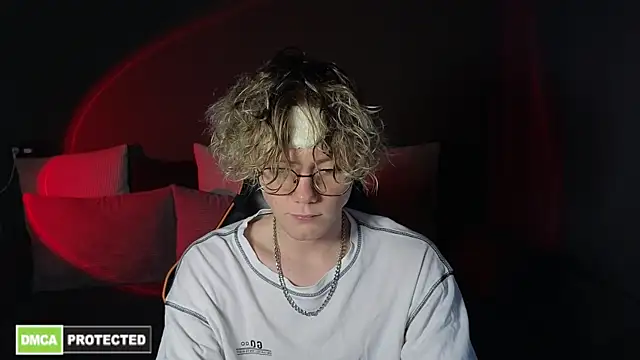 Keytaro online show from April 9, 4:12 am