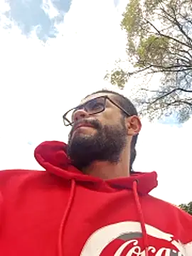 Snapshot of RodriWhite chatting on February 23, 9:01 pm RodriWhite online show from February 23, 9:01 pm