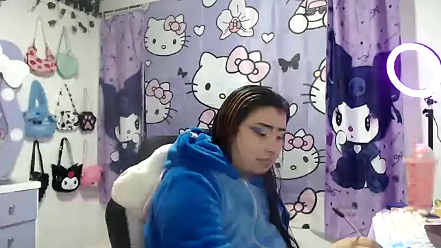 lussyevans24 online show from September 16, 4:57 am