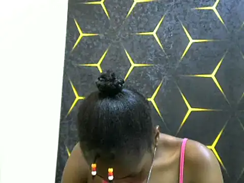 Snapshot of miss_lyne001 chatting on January 23, 12:19 pm miss lyne001 online show from January 23, 12:19 pm