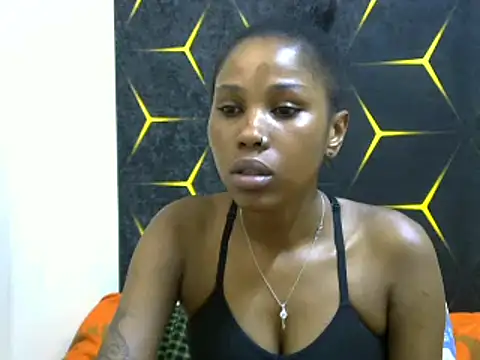 Snapshot of miss_lyne001 chatting on February 23, 10:17 am miss lyne001 online show from February 23, 10:17 am