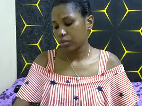 Snapshot of miss_lyne001 chatting on February 28, 1:26 am miss lyne001 online show from February 28, 1:26 am