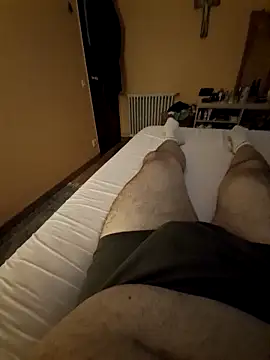 Snapshot of Escondido52 chatting on September 16, 10:33 pm Escondido52 online show from September 16, 10:33 pm