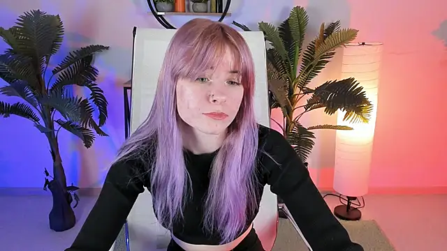 LexiWenford online show from March 12, 5:46 am