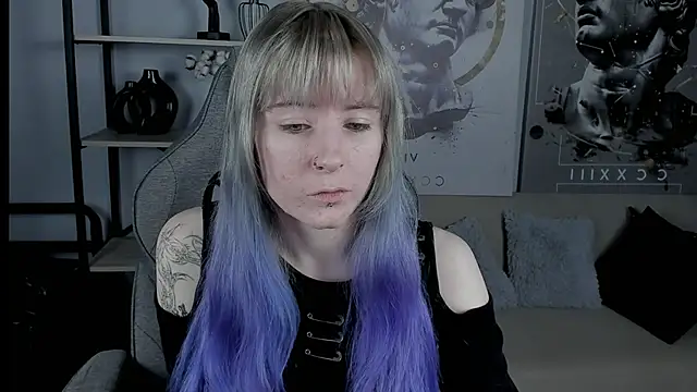 LexiWenford online show from October 31, 2:56 am