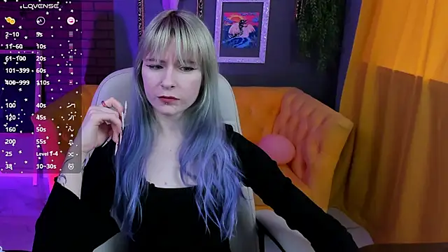 LexiWenford online show from November 8, 6:02 am