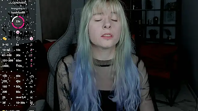 LexiWenford online show from November 24, 3:39 am