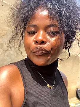 DiamondGoddes online show from November 6, 7:53 am