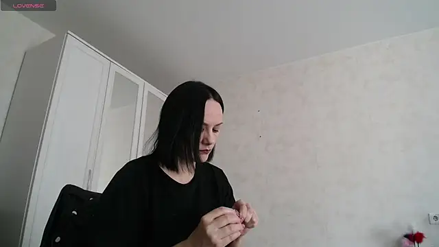 Snapshot of Devil_Goddess chatting on September 27, 11:48 am Devil Goddess online show from September 27, 11:48 am