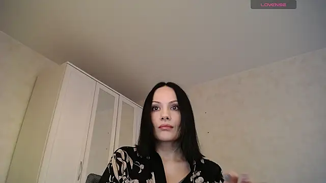 Snapshot of Devil_Goddess chatting on November 28, 1:14 pm Devil Goddess online show from November 28, 1:14 pm