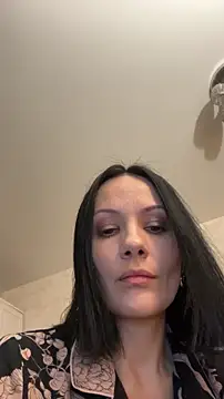 Snapshot of Devil_Goddess chatting on November 29, 2:20 pm Devil Goddess online show from November 29, 2:20 pm