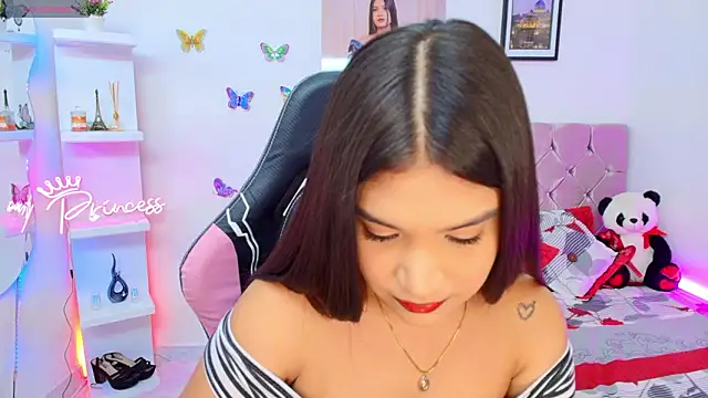 Snapshot of imsofy_ chatting on January 17, 8:34 pm imsofy online show from January 17, 8:34 pm