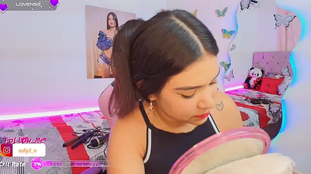 Snapshot of imsofy_ chatting on February 4, 7:20 pm imsofy online show from February 4, 7:20 pm