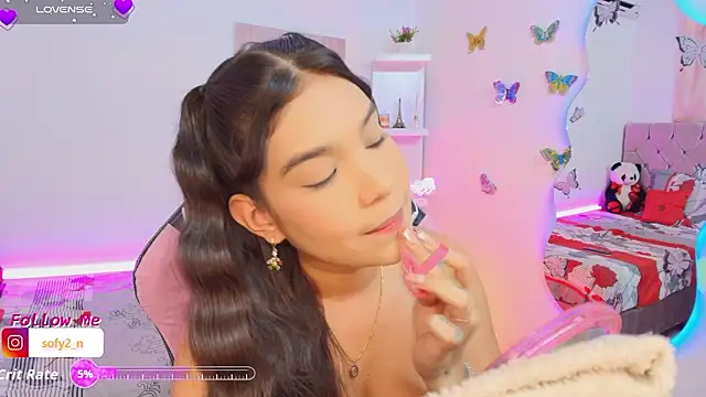 Snapshot of imsofy_ chatting on February 18, 8:49 pm imsofy online show from February 18, 8:49 pm